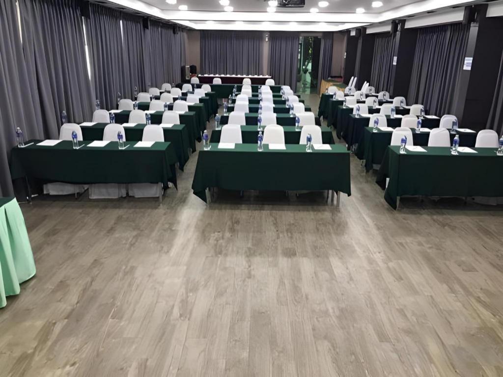 The Convenience Hotel Khon Kaen Exterior foto